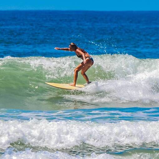 Event cover Escola de Surf Sabrina Carrijo - Sexta 13/02  