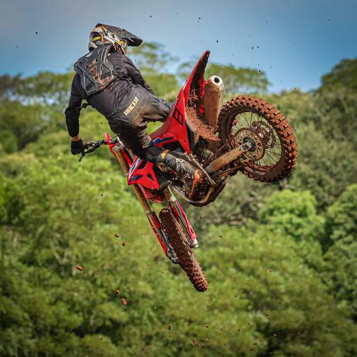 Couverture de l'�v�nement Abertura VX/MX - Secreta OffRoad