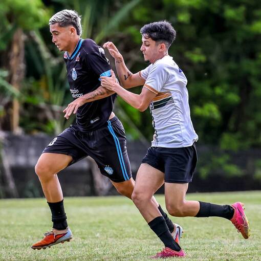 Event cover SAMAMBAIA X LUZI�NIA - AMISTOSO