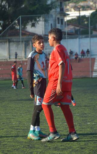 Event cover Chute certo x planeta bola sub-13