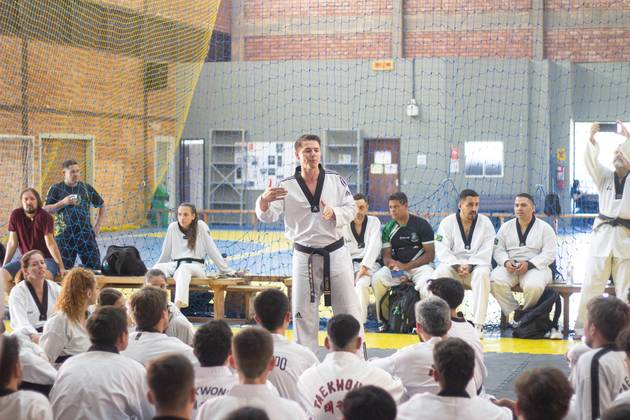 Capa do evento Curso de Forma��o e Aperfei�oamento em Arbitragem Kyorugui e Poomsae Estadual - Guarapuava 2026