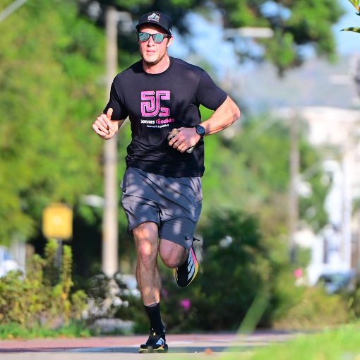 Event cover AV. JO�O PINHEIRO/PARQUE MUNICIPAL - S�BADO 25/04