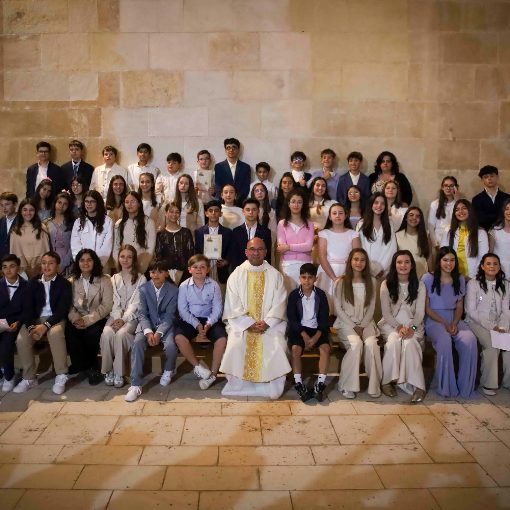 Copertura dell'evento Profissão de Fé na Batalha