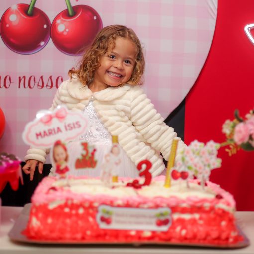 Event cover MARIA ÍSIS - 3 ANOS
