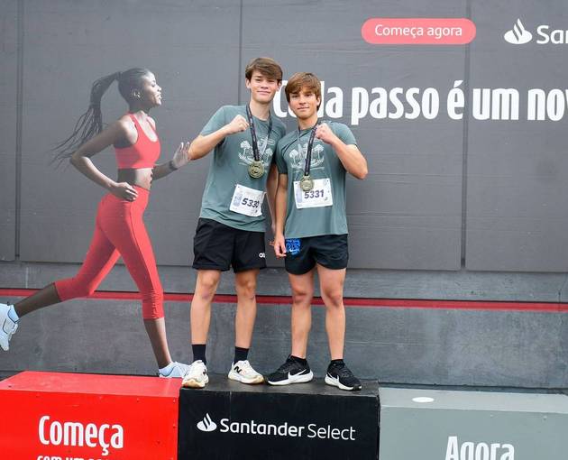 Capa do evento Cortesia - Santander Track & Field Run Series - ParkShopping Barigui
