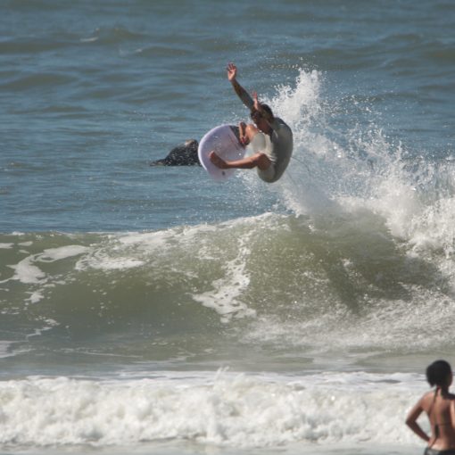 Event cover SURF GALHETAS ( das 10 as 12 hs )