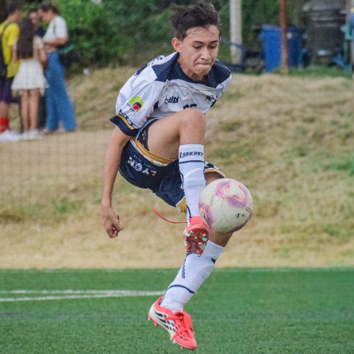 Event cover VyV VS Tolimenses FC