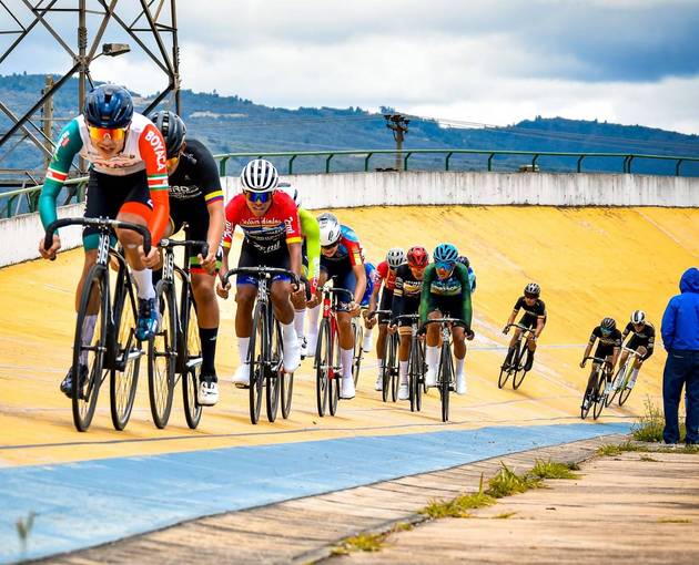Naslovnica dogodka Valida de pista Raza 15/08/26