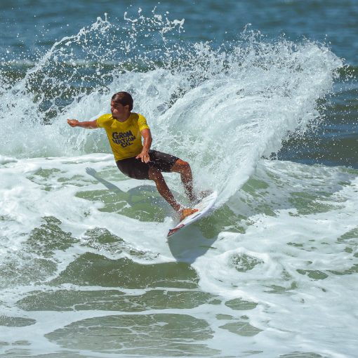 Event cover SURF EM ITAMAMBUCA (CANTO DIREITO) - DIA 10/10/26