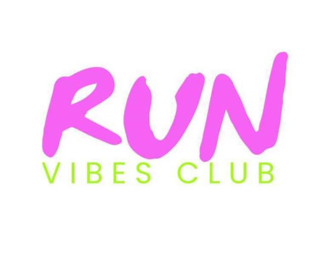 Event cover Run Vibes Club - Corre Rosa Street Run