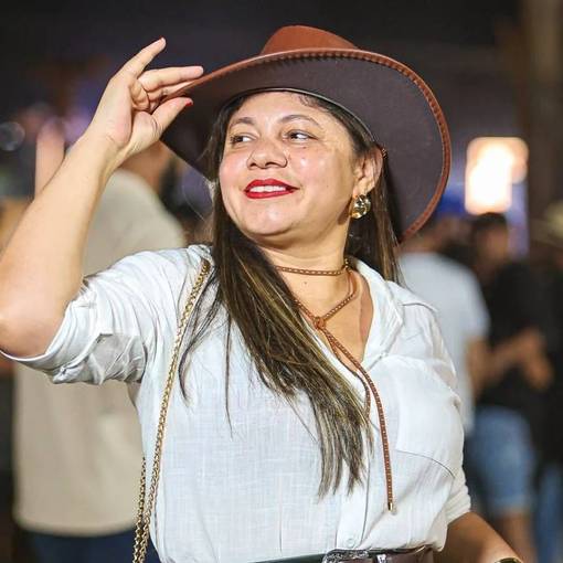 Event cover FORRÓ NAS BAIAS - SAMYRA SHOW - PQ ACAUA