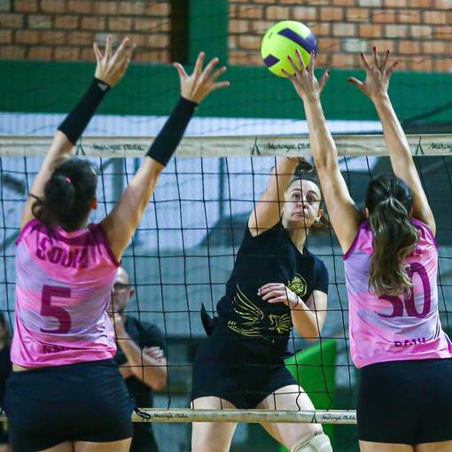 Copertura dell'evento F�nix VS Soul V�lei (Liga Amadora)