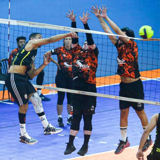 Copertura dell'evento Unicam VS Soul V�lei (Liga Amadora)