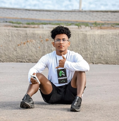 Jo�o Henrique Martins de Santana